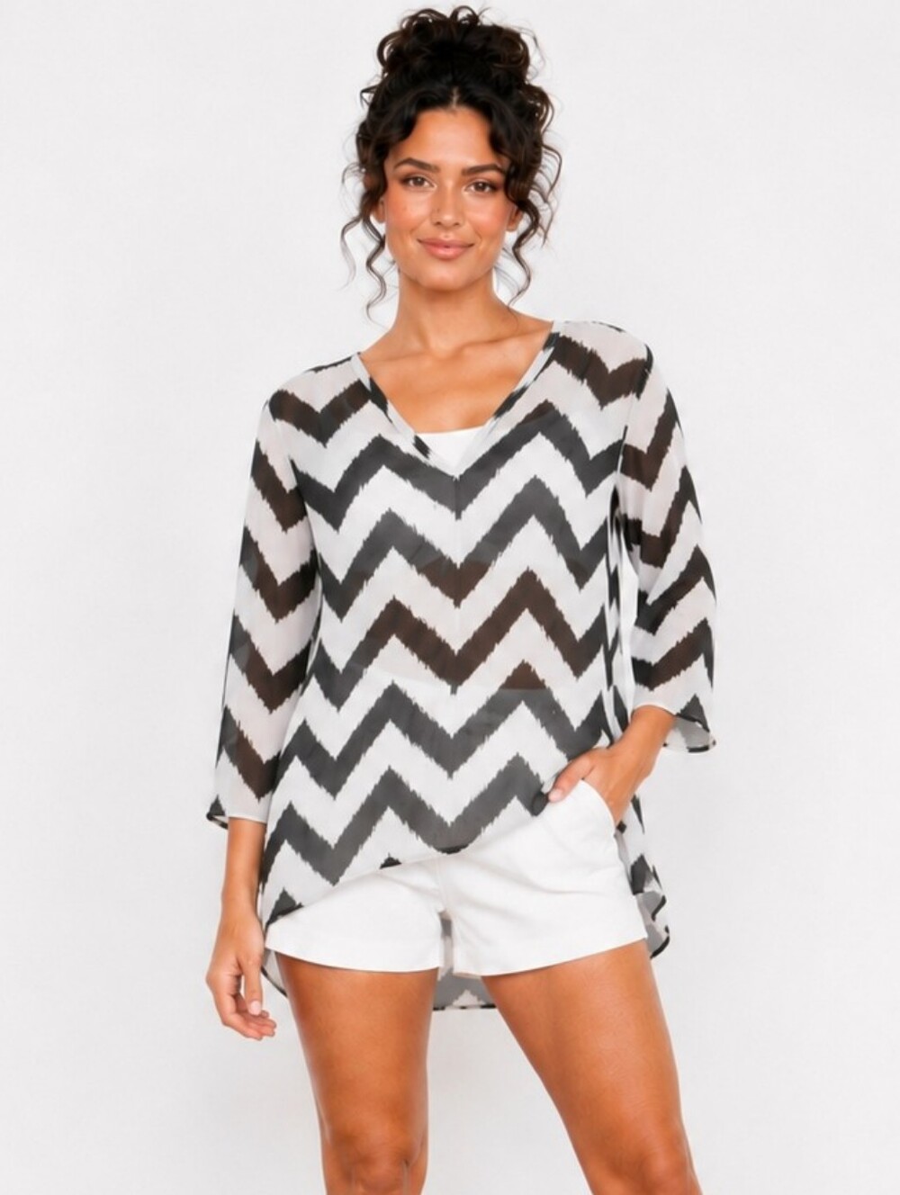 Chicos Size 2 Black White Chevron High Low Tunic Semi Sheer Boho Top Large
